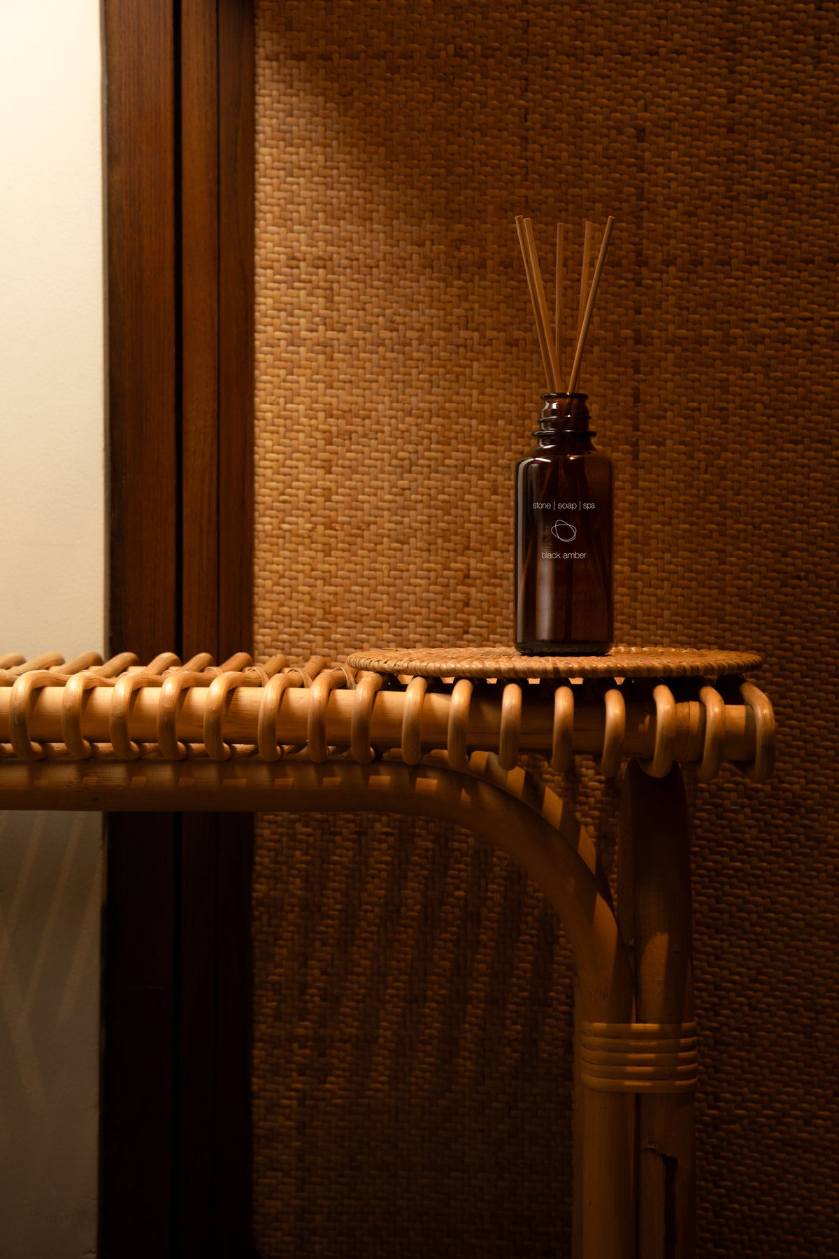 Reed Diffuser - Black Amber