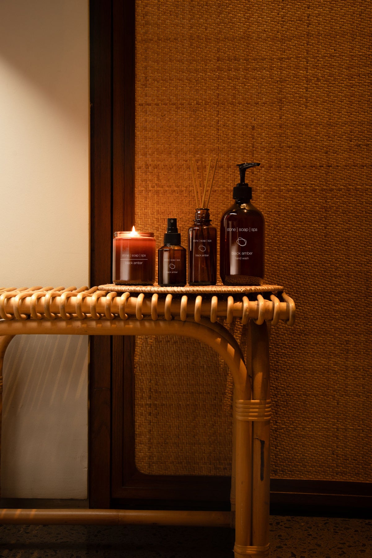 Reed Diffuser - Black Amber
